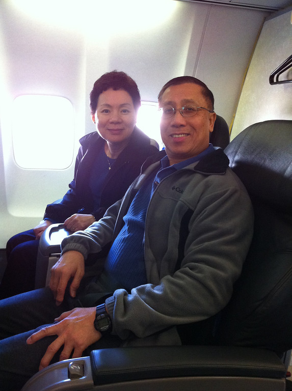 First class to Kauai, iPhone retrieval, waterfalls and blowholes, Merrimans - February 12-13, 2011