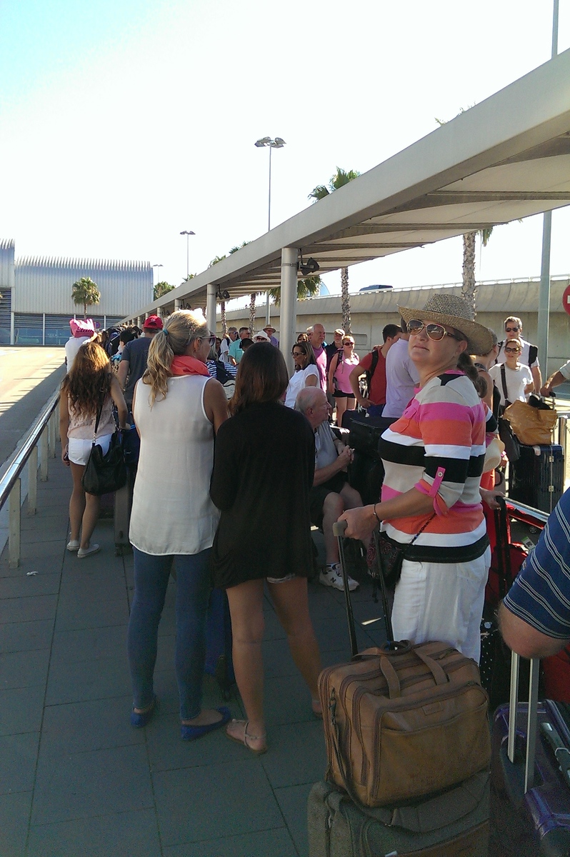 Disembarkation in Barcelona, overnight stay, and returning home "The Amazing Race"-style! (with free double upgrade) - July 5-6, 2014